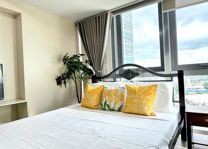 Apartment Eastwood Global Plaza Luxury 1bed With 2 Toilets And Laundry Manila