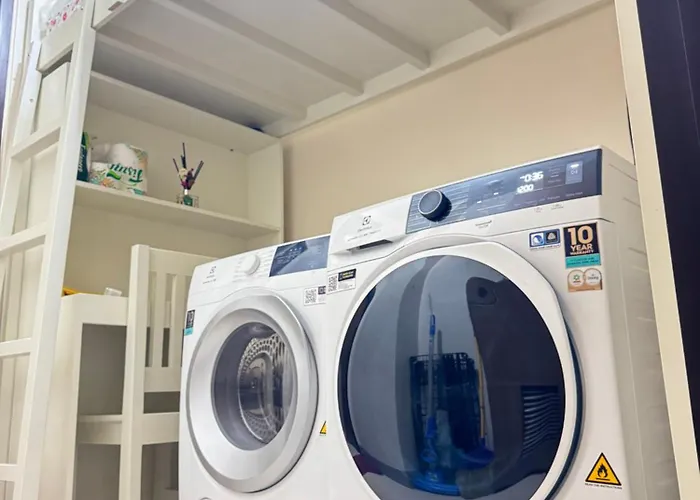 Eastwood Global Plaza Luxury 1bed With 2 Toilets And Laundry Apartment Manila